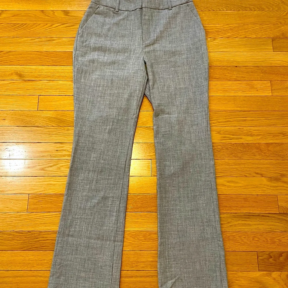 NWOT NINE WEST light gray barely boot cut, midrise pants. - Picture 7 of 7